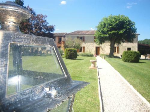 Bed & Breakfast Domaine De Poudos