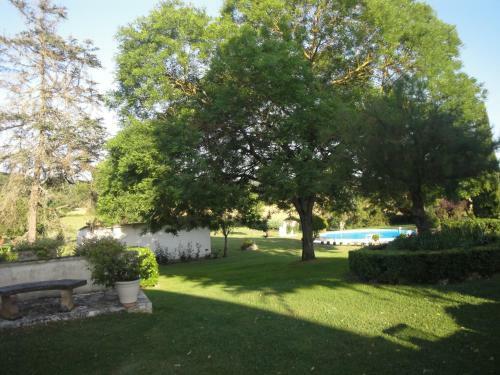 Bed & Breakfast Domaine De Poudos