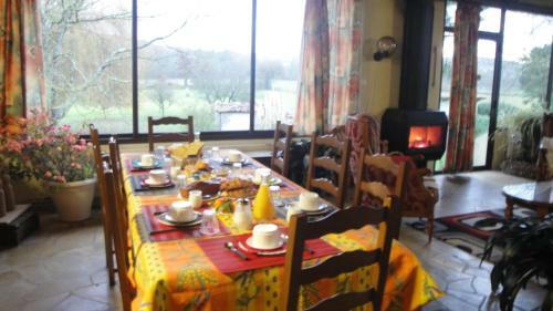 Bed & Breakfast Domaine De Poudos