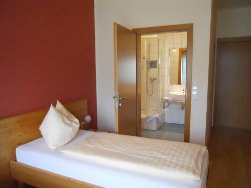 Bed & Breakfast G�stehaus Ehweiner