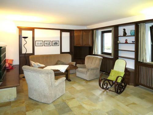 Holiday Home Haus Pointner (tse400)