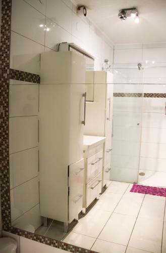 Chicken King's Rooms