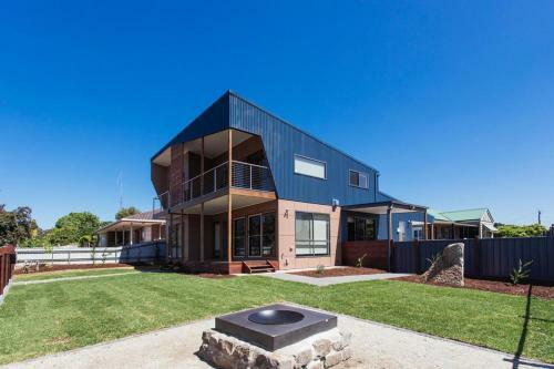 Hostal Bendigo Lakeside Accommodation