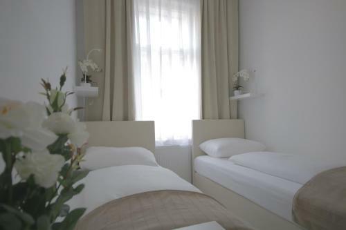 Hostal Ch-hotel Luka Budget