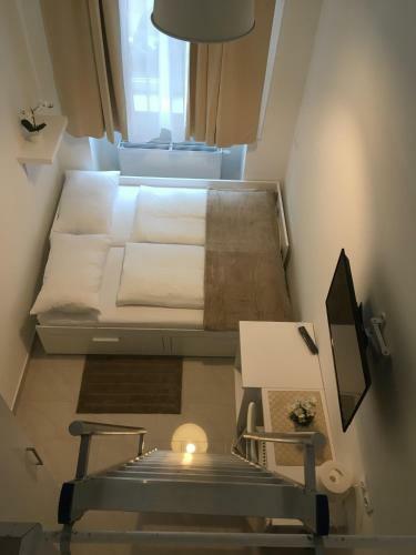 Hostal Ch-hotel Luka Budget