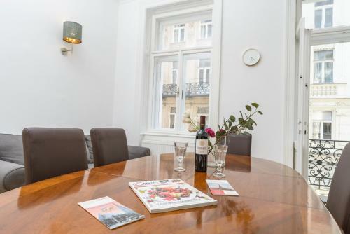 Apartamento Senator Suite Stephansplatz By Welcome2vienna