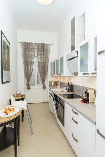 Apartamento Senator Suite Stephansplatz By Welcome2vienna