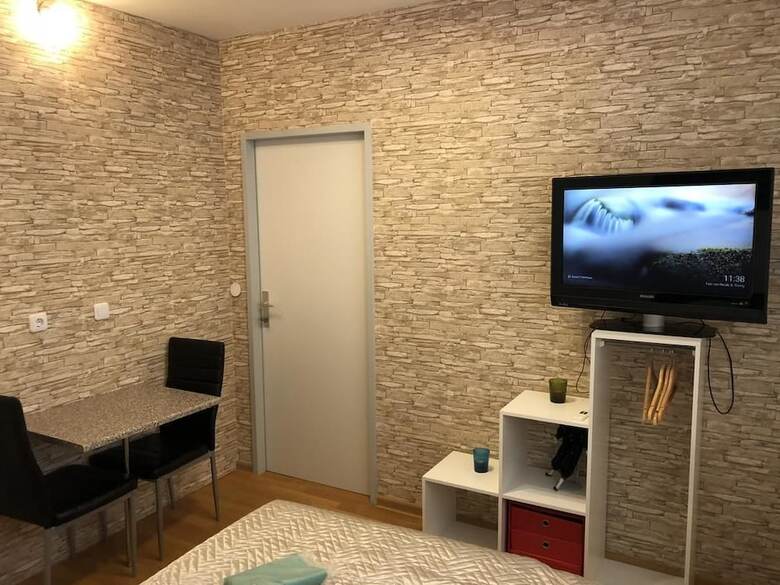 Ea Hotels (best Apartments)