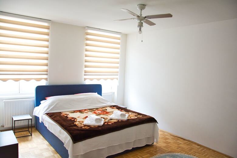Ea Hotels (best Apartments)