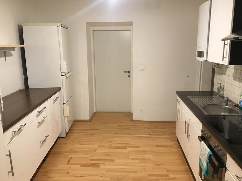 Ea Hotels (best Apartments)