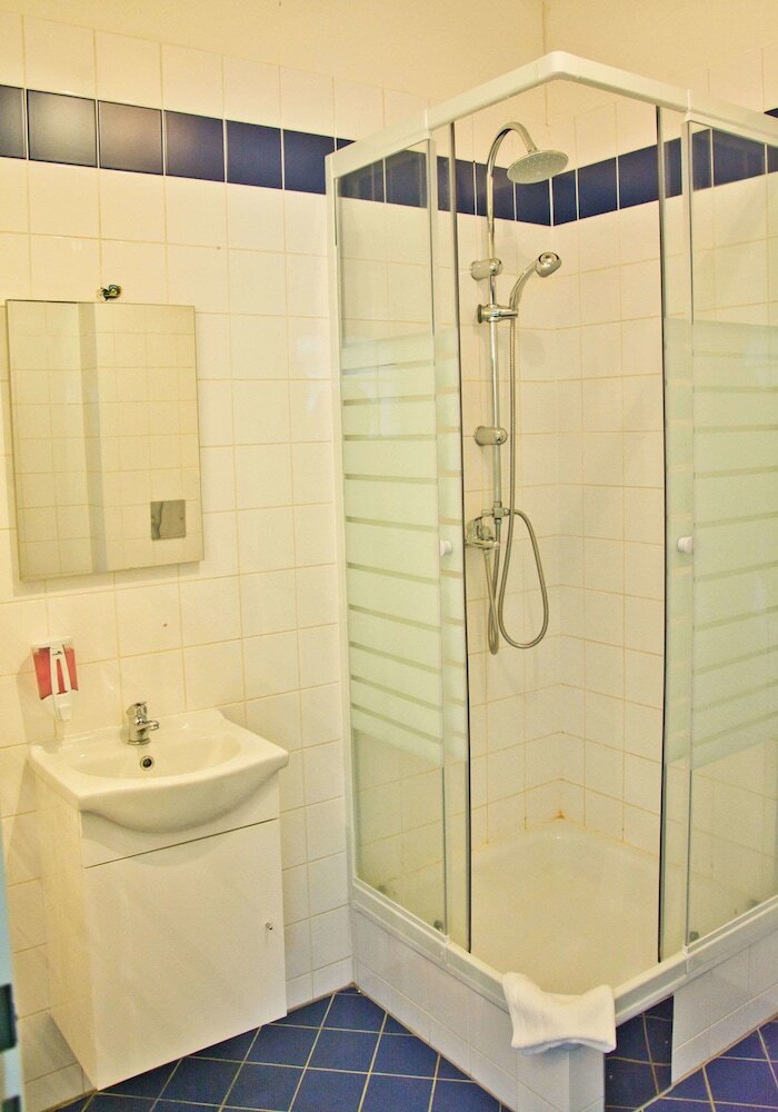 Ea Hotels (best Apartments)