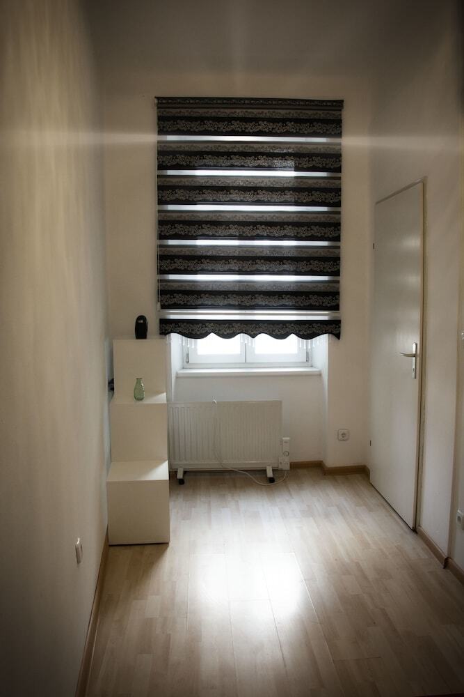 Ea Hotels (best Apartments)