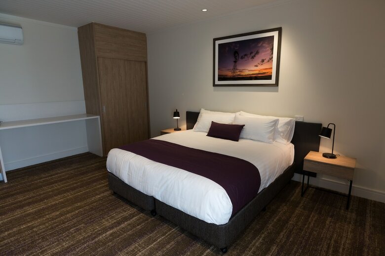 Porter's Plainland Hotel