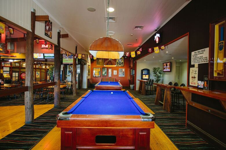 Porter's Plainland Hotel