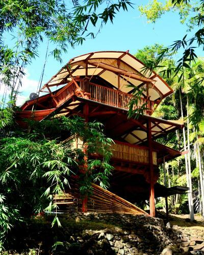 Agroturismo Bonza Bamboo Hideaway