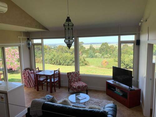 Lodge Kongwak Views