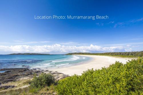 681 Murramarang Rd - Retro Beach Cottage