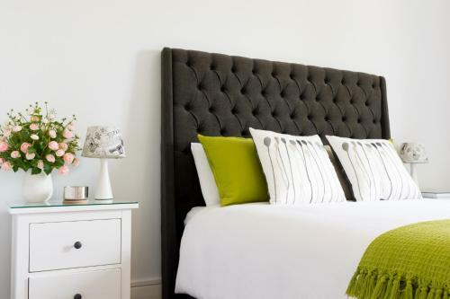 Agnes Cottage Bed & Breakfast