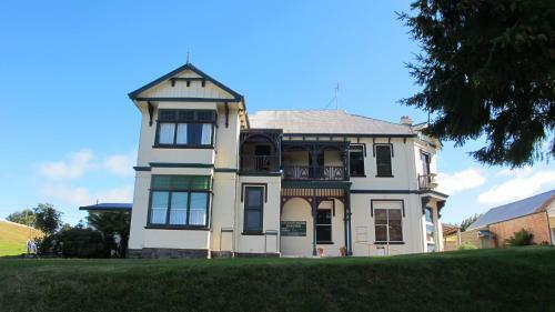 The Bischoff Hotel