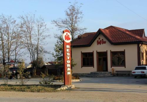 Hello Qusar Hotel