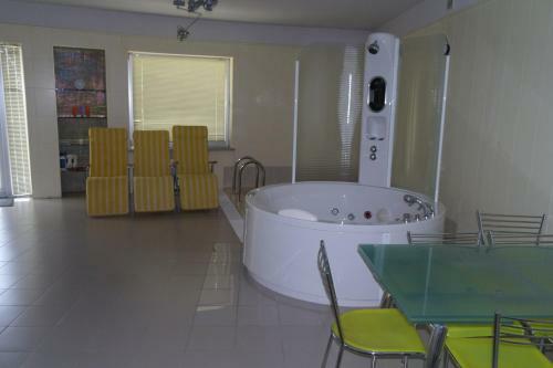 Villa Qudyal House