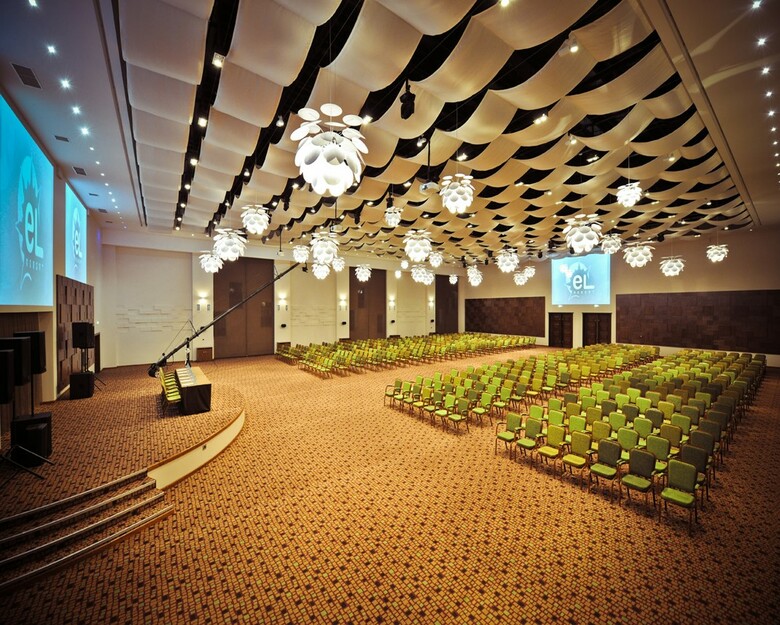El Resort Hotel