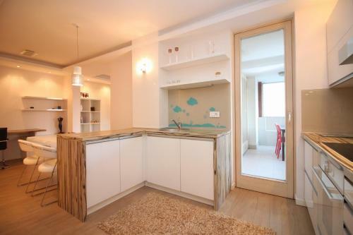Miray Apartments