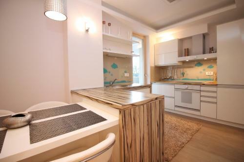 Miray Apartments