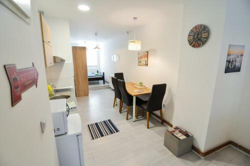 Torus Apartments