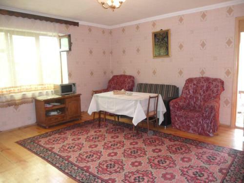 Green Family Villa