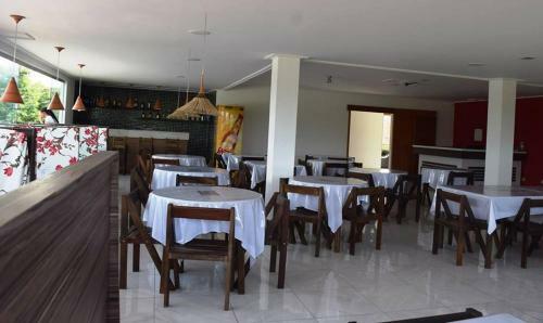 Hostal Pousada E Restaurante Ponto Chic