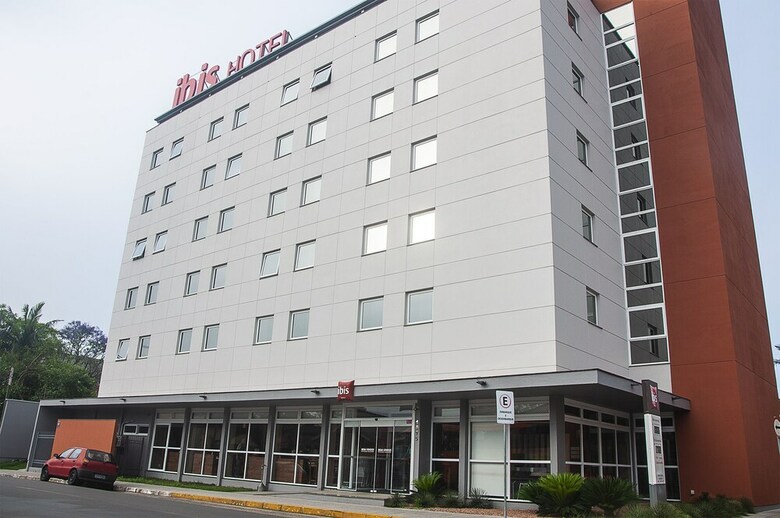 Hotel Ibis Montenegro