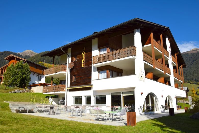 Hotel Pazzola