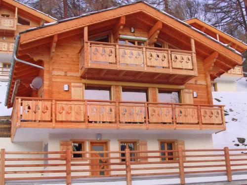 Luxury Chalet On Sunny Hillside In Heremence