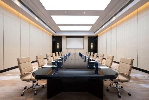 Crown Plaza Hotel Huailai