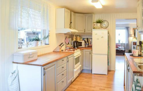 Holiday Home S�vareid Br�ten