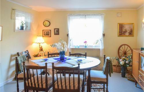 Holiday Home S�vareid Br�ten