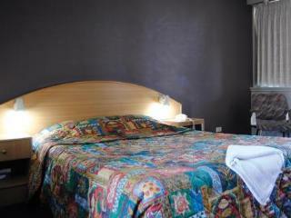 Parkdale Motor Inn