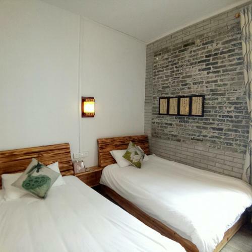Hostal Huangyao Linshe Guesthouse