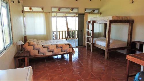 Bed & Breakfast Casa Laureles
