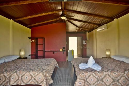 Hostal El Castillo Paradise