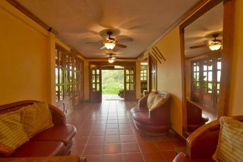 Majestic Lodge