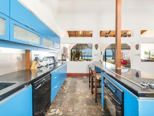 Villa Beach Front House
