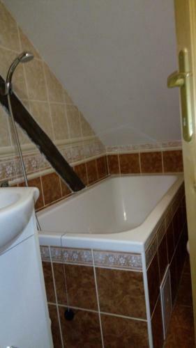 Hostal Kav�rna Lucie S Ubytov�n�m