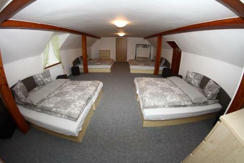 Hostal Pension Vzlet S T?locvi?nou