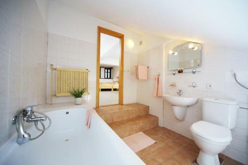 Hostal Restaurace A Penzion Jilm