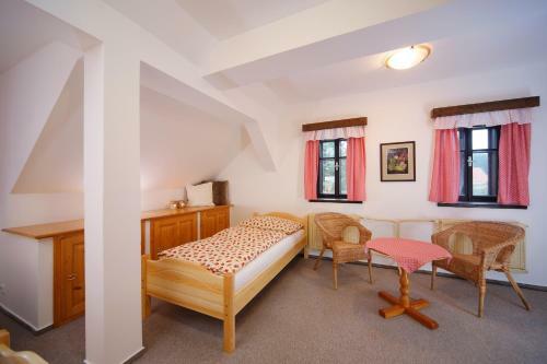 Hostal Restaurace A Penzion Jilm