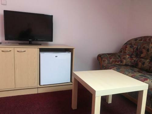 Hostal Penzion Adam?�k