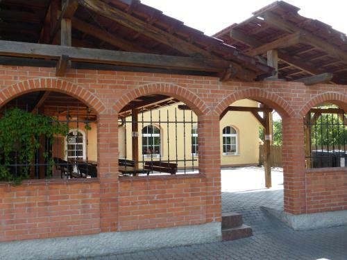 Hostal Penzion Adam?�k