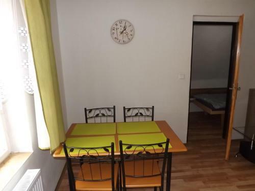 Apartamento Penzion Hrn?�?e